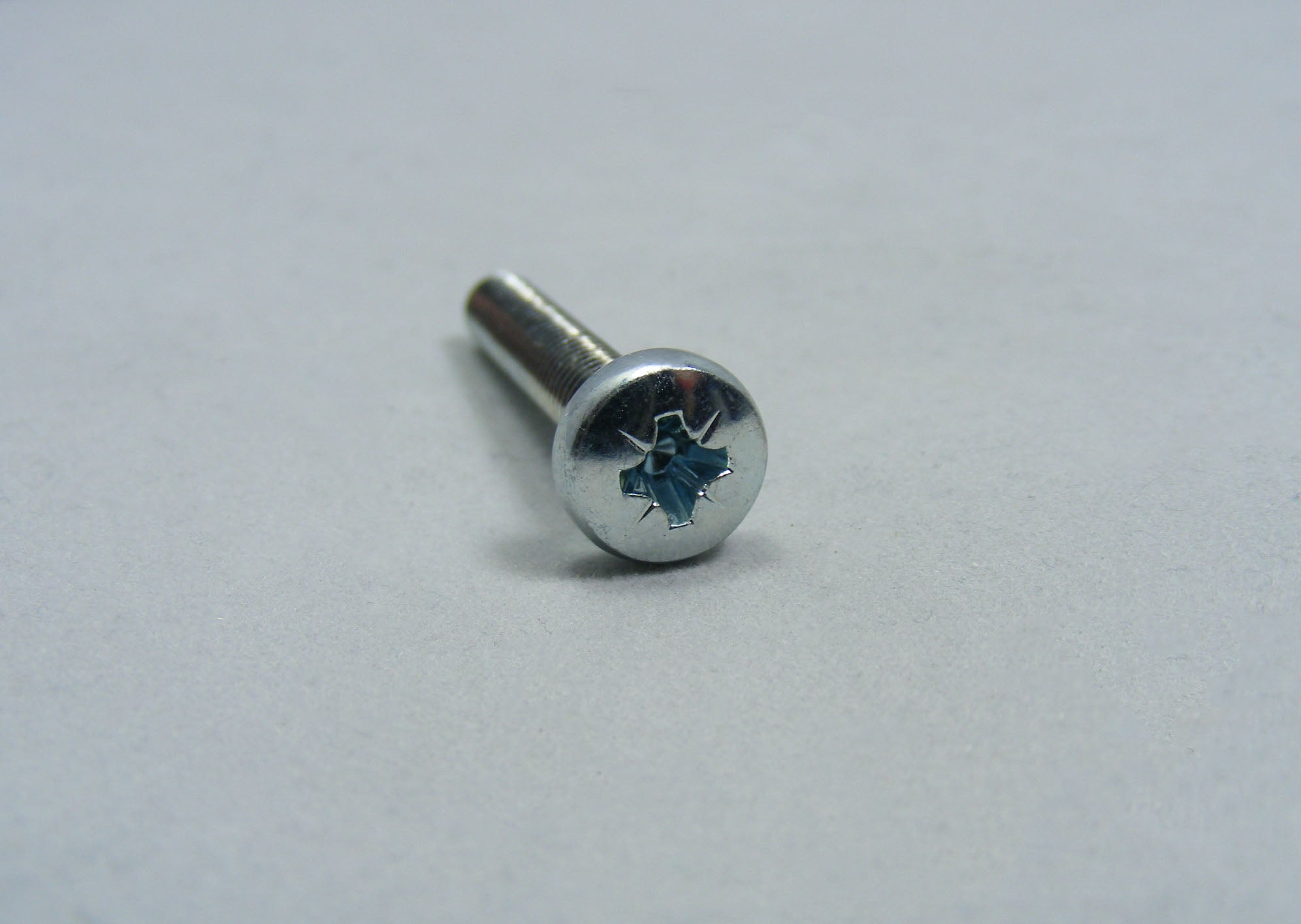 Numatic 299020 M5 x 30mm Machine Screw