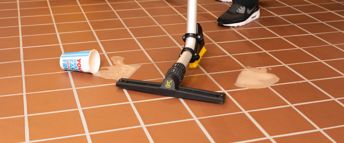 Kaivac XCU005 UniVac Battery Wet Vacuum & Mop System