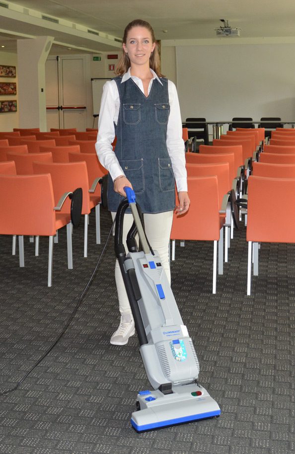 Lindhaus VM380 Ch Pro Twin Motor Upright Vacuum Cleaner