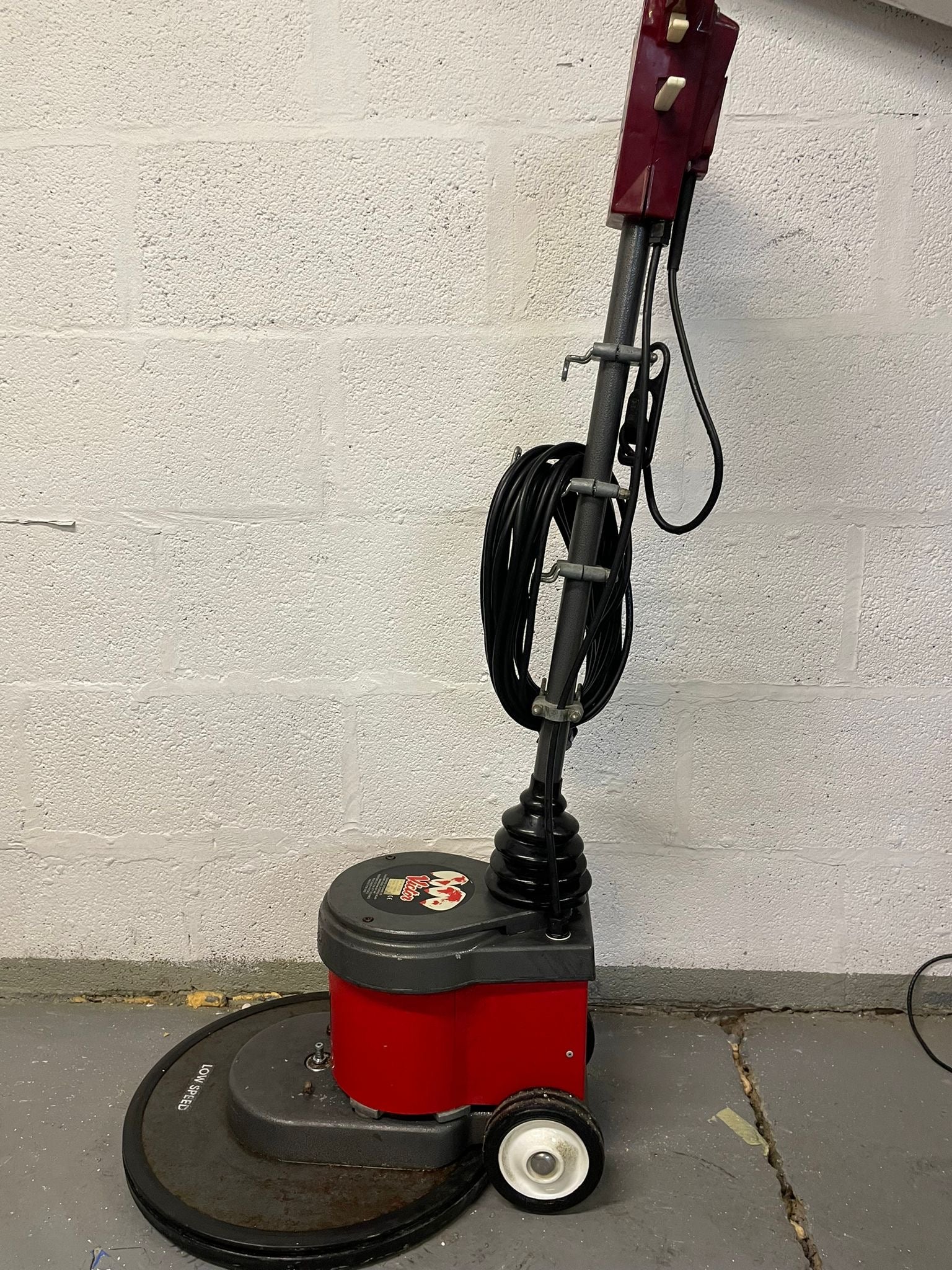 Victor Wolf 400 Low Speed 15" Floor Scrubber (Refurbished)