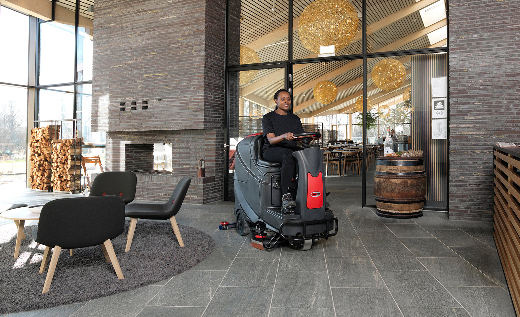 Viper AS710R Ride-on Scrubber Dryer