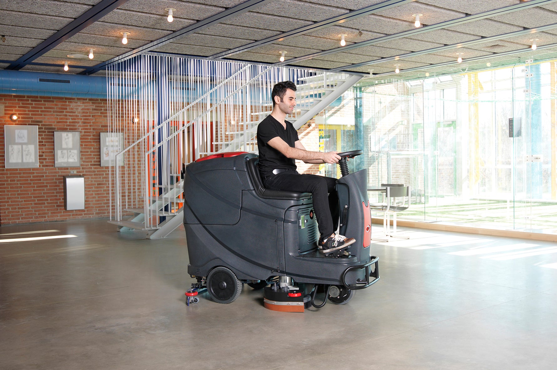 Viper AS710R Ride-on Scrubber Dryer