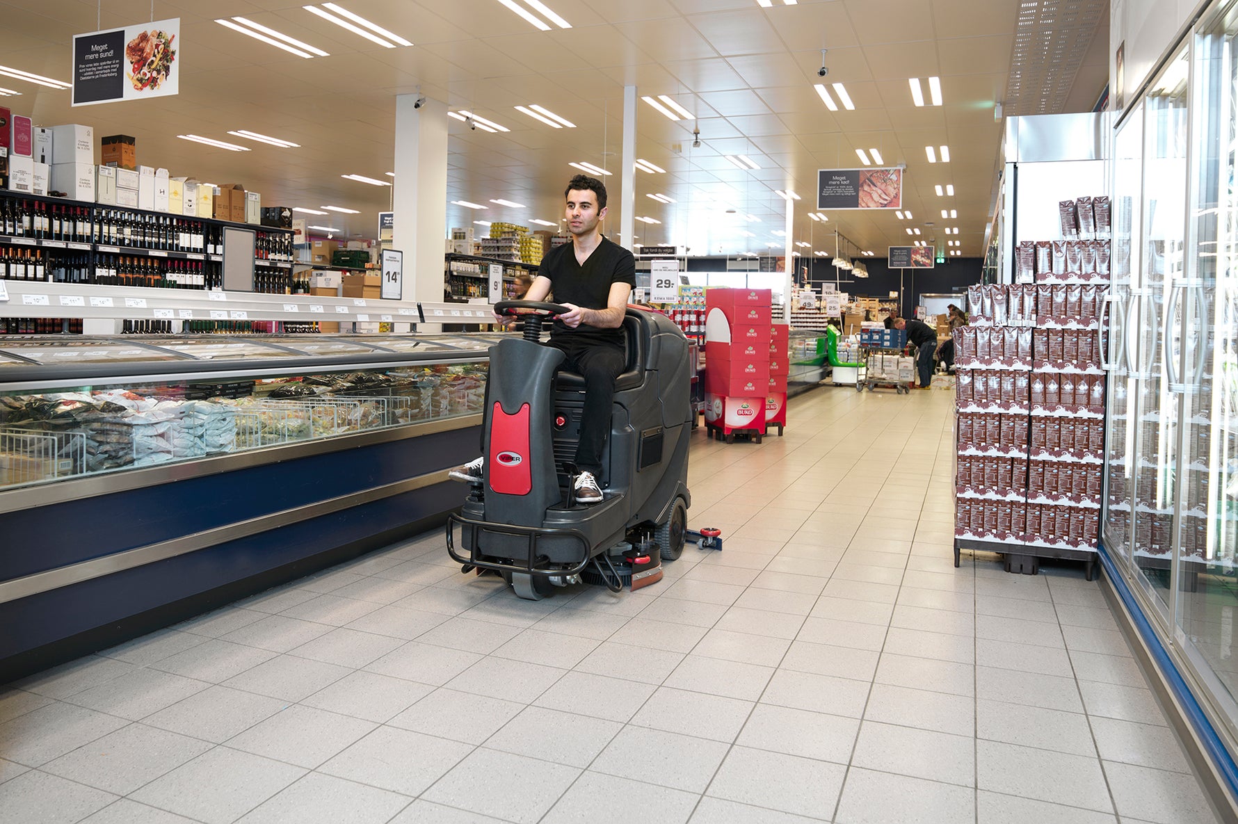 Viper AS710R Ride-on Scrubber Dryer
