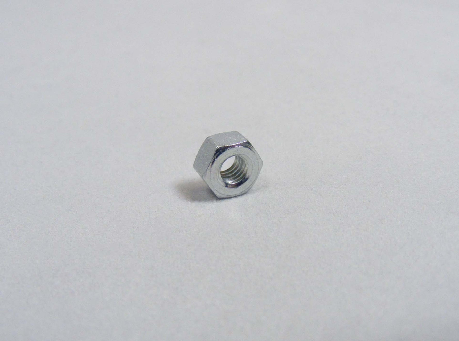 NUT M4 - MOTOR PULLEY LS50 (purch 20)