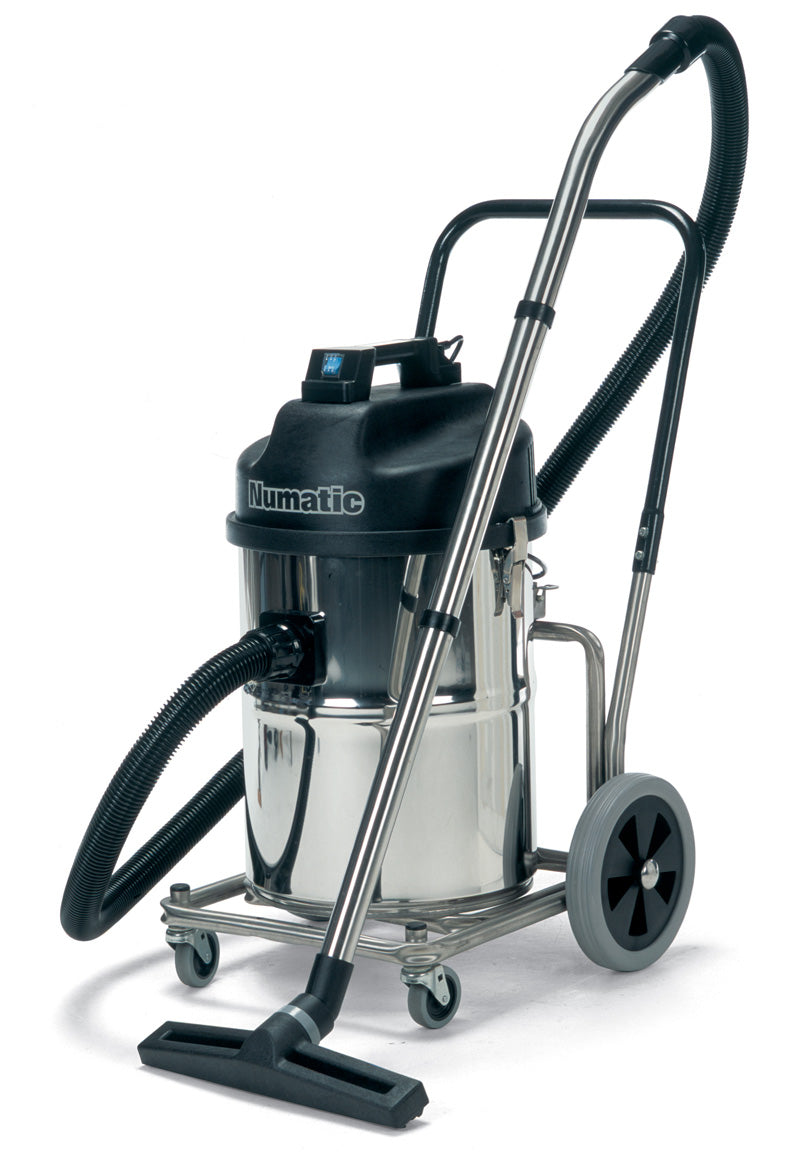 a front view of the vacuum showing the chassis and the tool