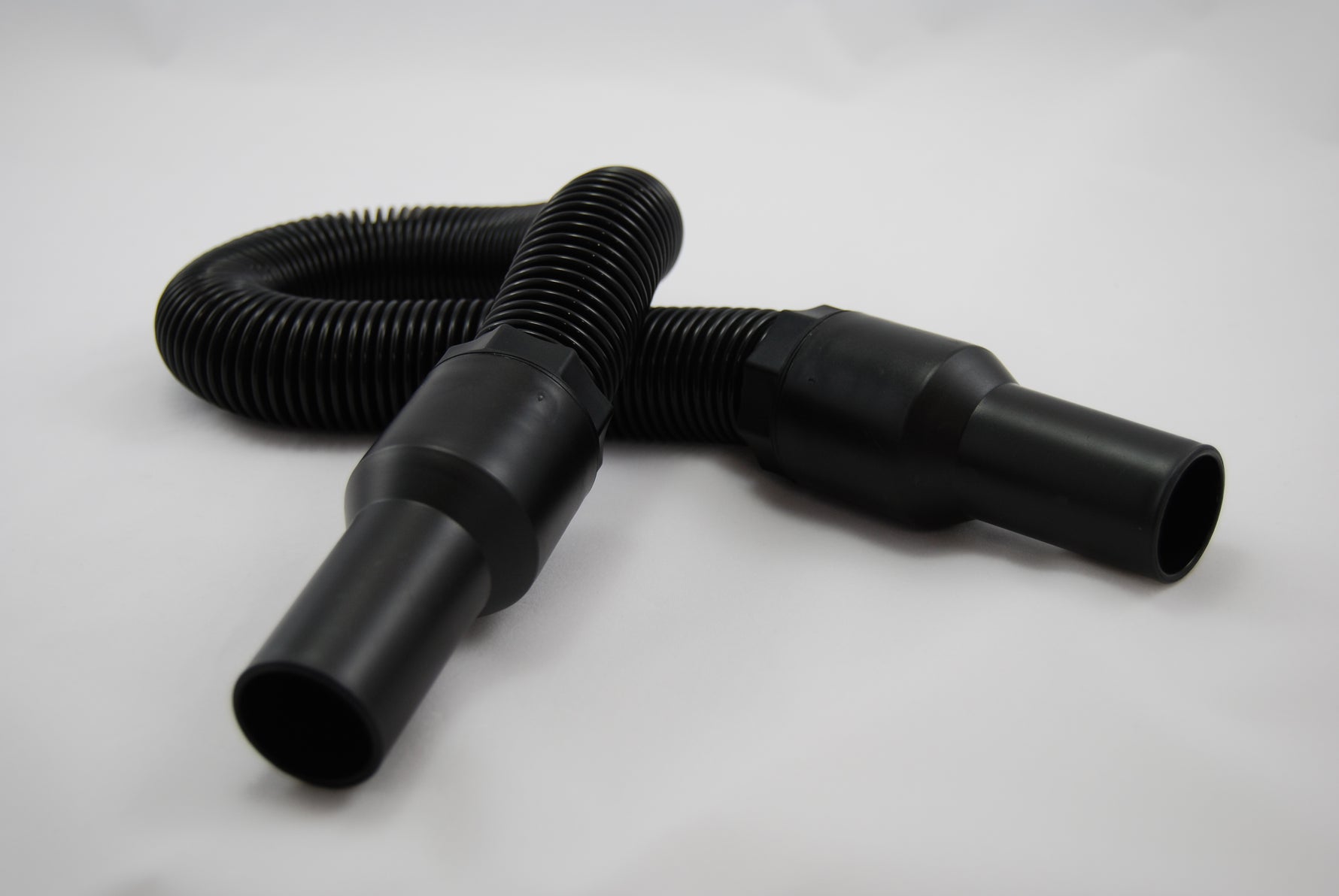 Lindhaus lhs14-ch black flexible hose assembly 030860300