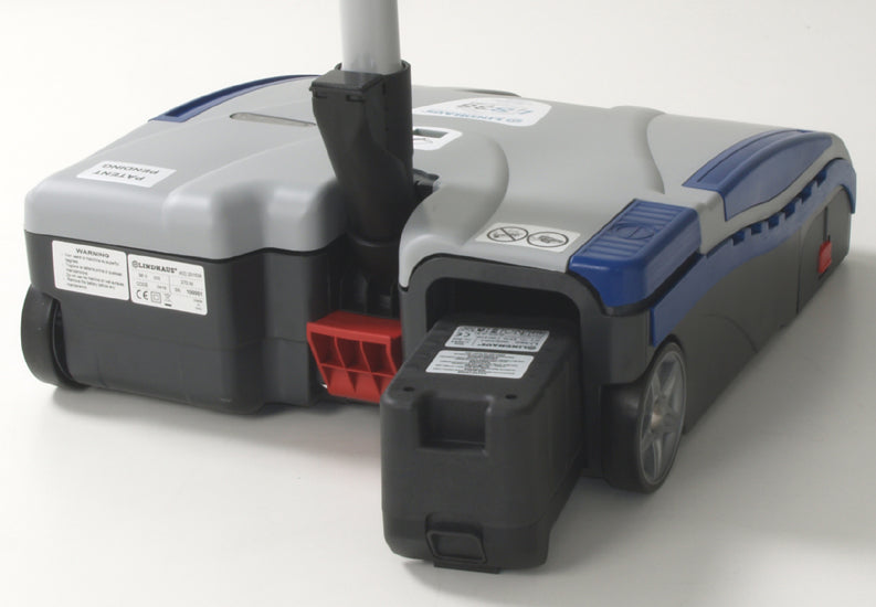 Lindhaus LS38 Vacuum Sweeper